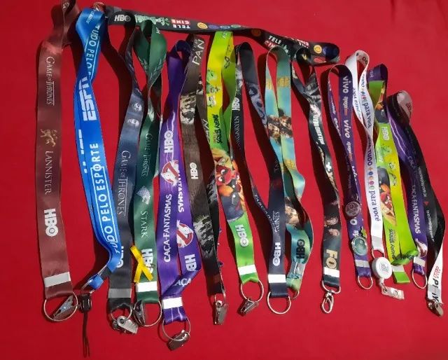 vendo 16 cordões usados e personalizados r$30,00 tudo ou r5,00 cada bairro curitiba parana - Foto 5