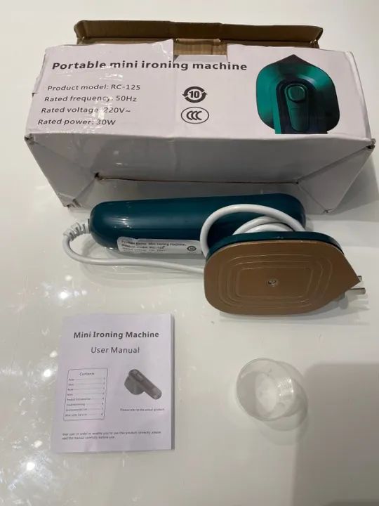  Ferro de Passar - Mini - para viagem - 220 volts