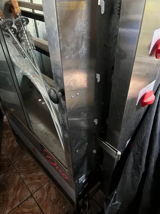 Máquina assar frango (capacidade 50 frangos) R$ 3.799 - Foto 3