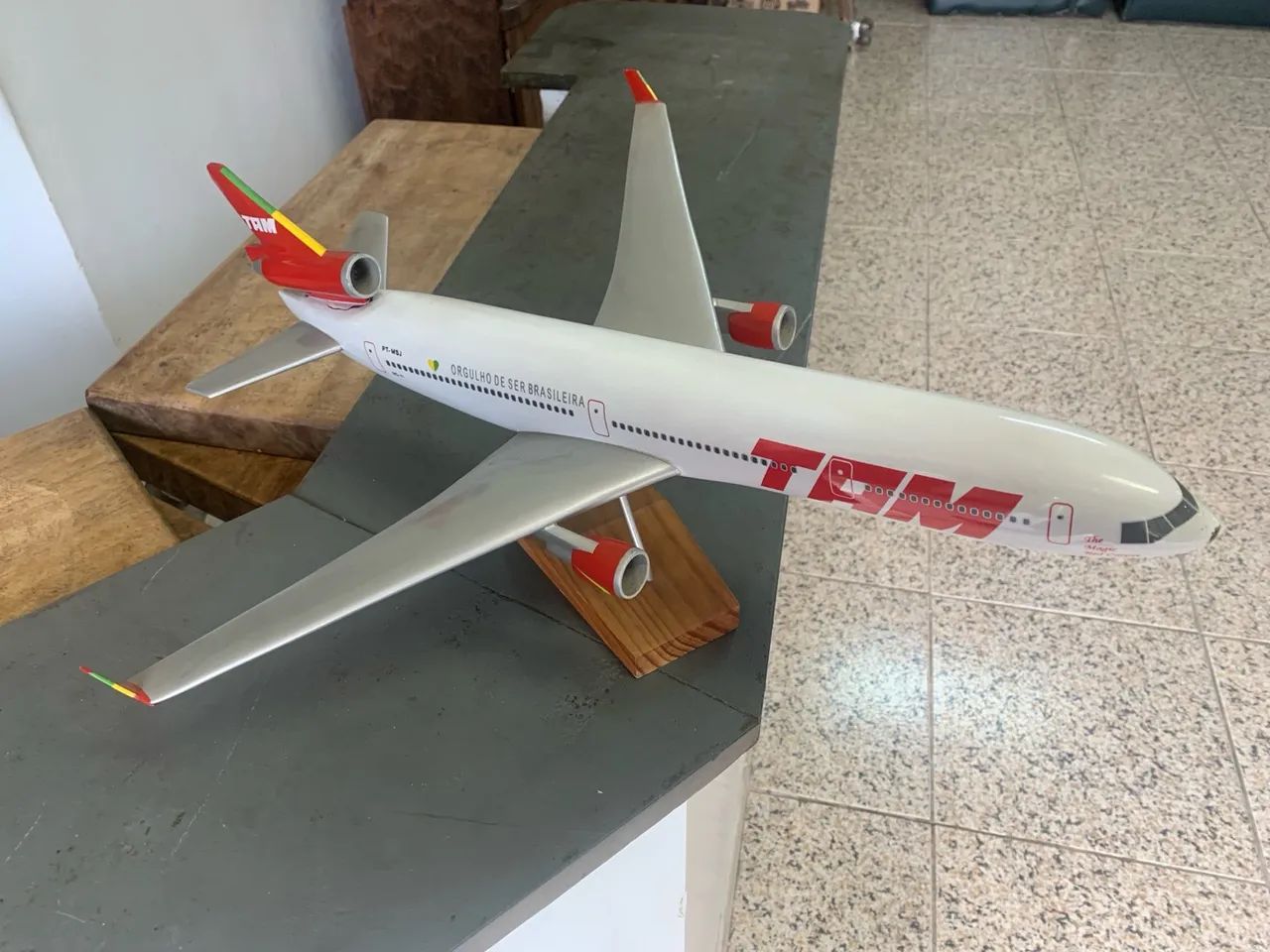 Maquete Avião MD-11 TAM - Foto 4