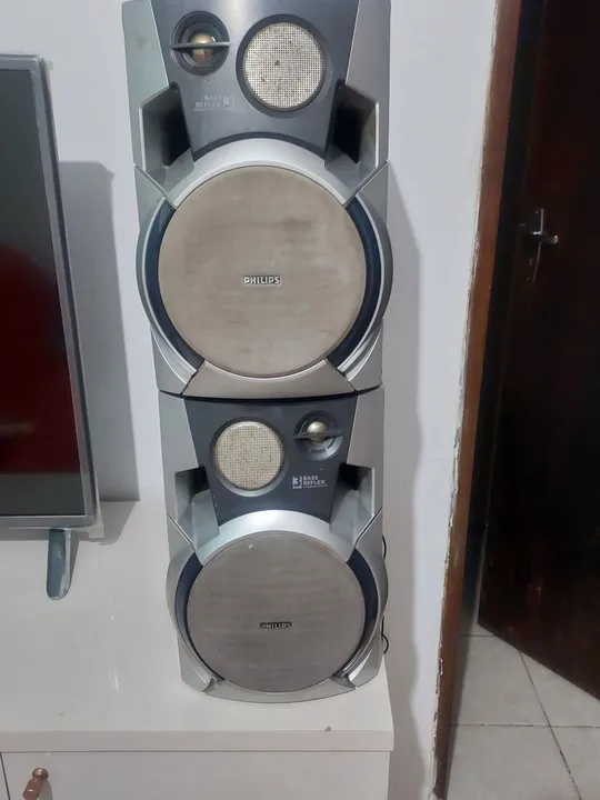 Par de caixas Philips 3 Bass Reflex ( FWB C270)