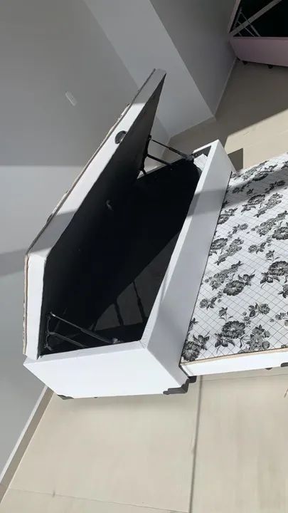 Bau solteiro com auxiliar espuma ou Molas 