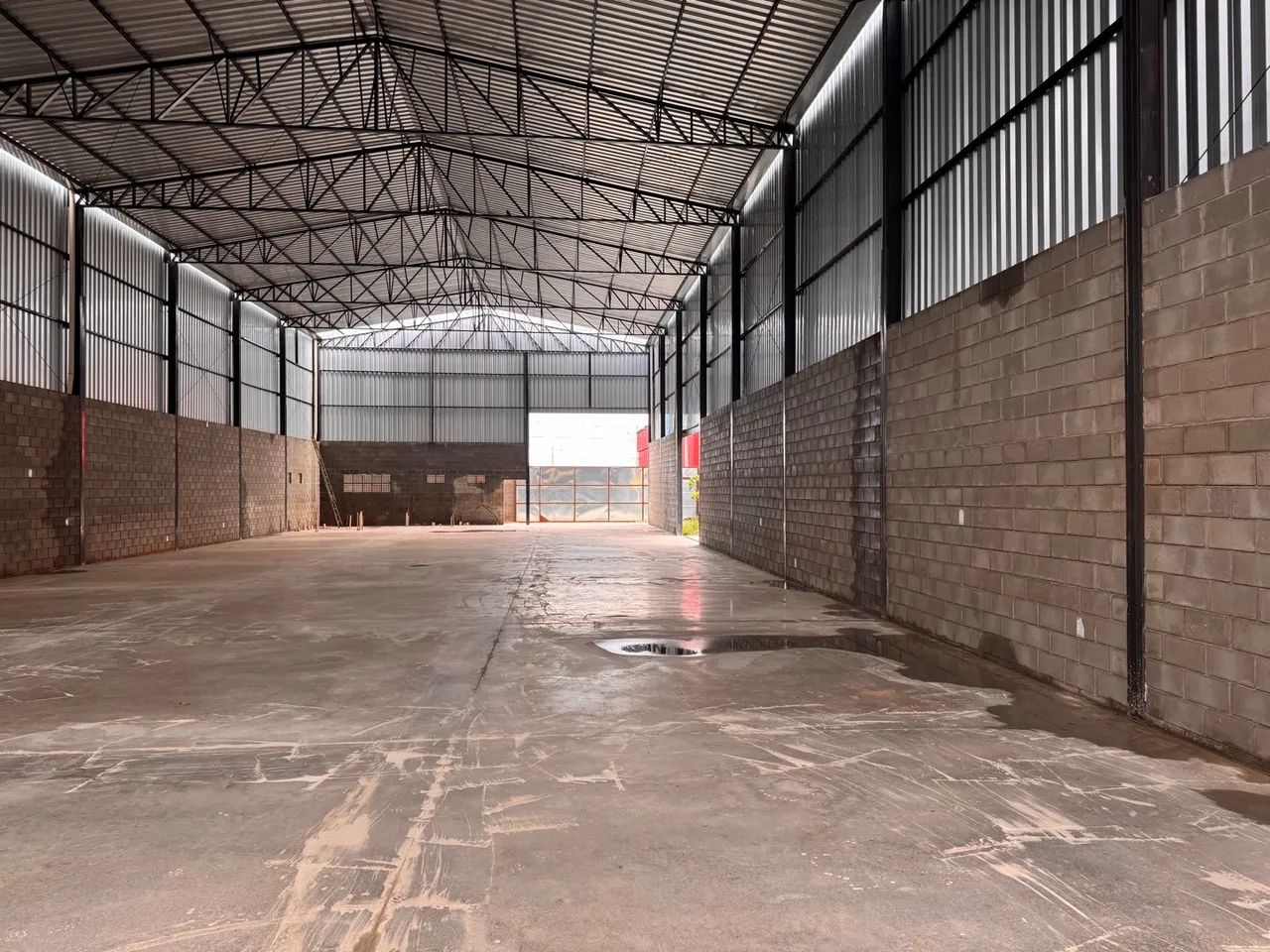 Salão 600m2 NOVO! - Foto 8