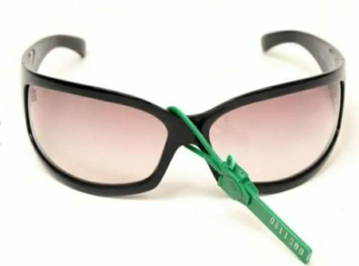 ÓCULOS DE SOL, UNISEX, NOVO, MARCA VOGUE. - Foto 2