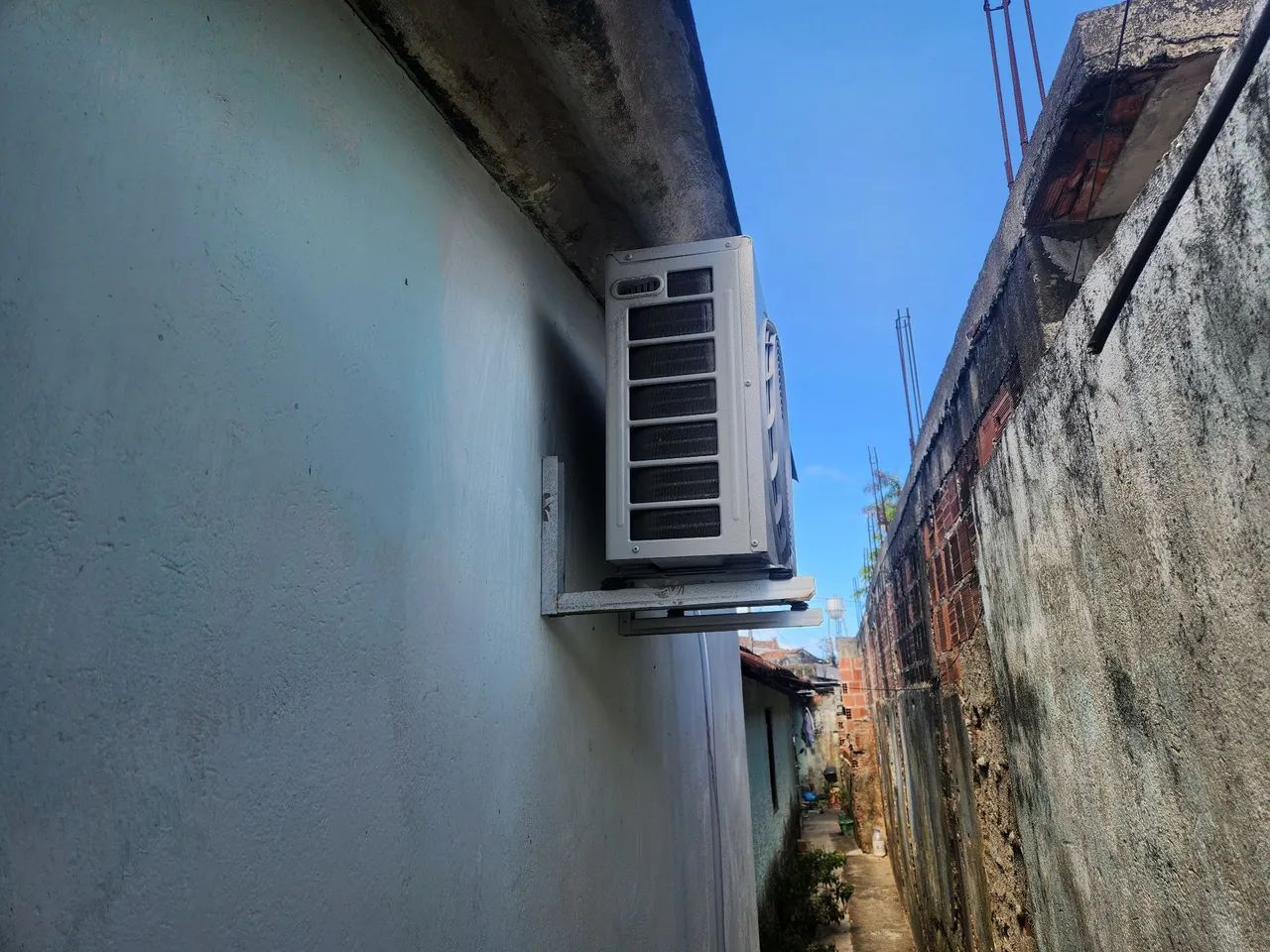 Arcondicionado inverter 9mil btus pouquíssimo usado - Foto 3