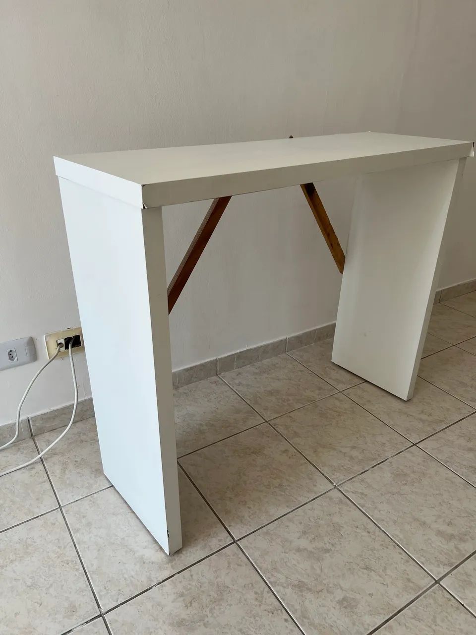 Desk64291066443010124