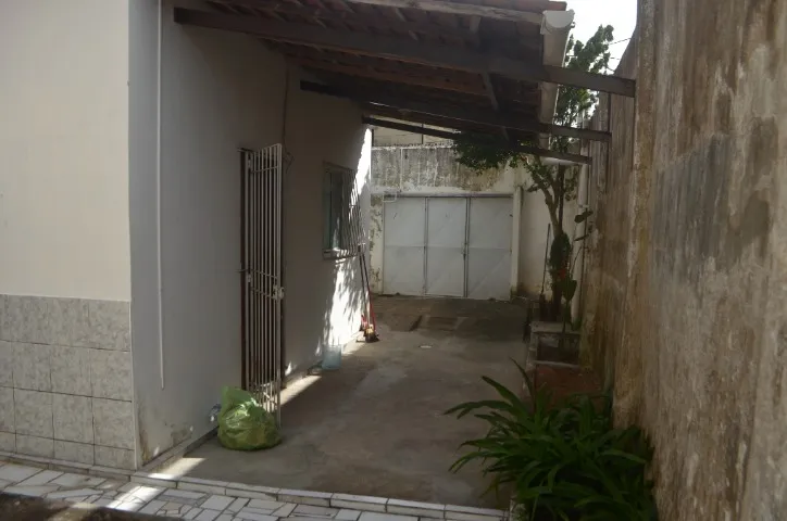 Casa com excelente área externa