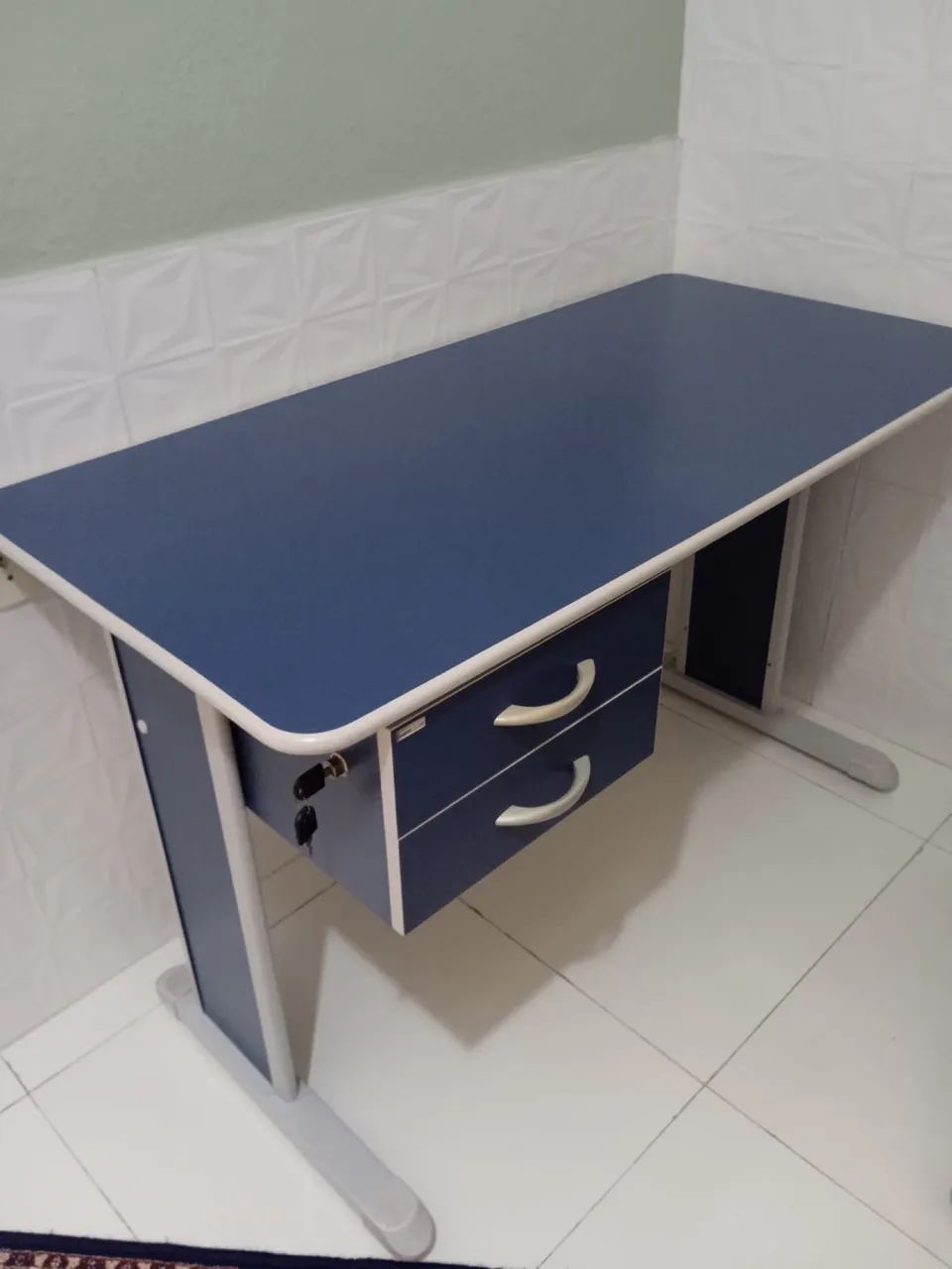 Mesa de computador64706404995586120