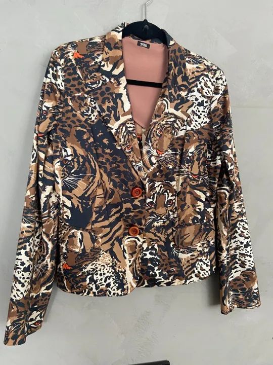 Blazer feminino animal print - TRITON - Foto 2
