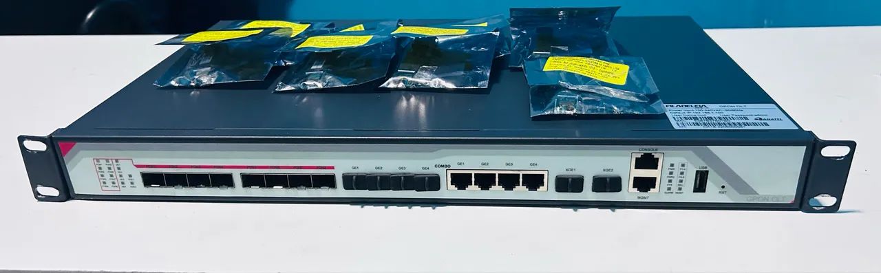 Olt C- Data GPON 8 portas 