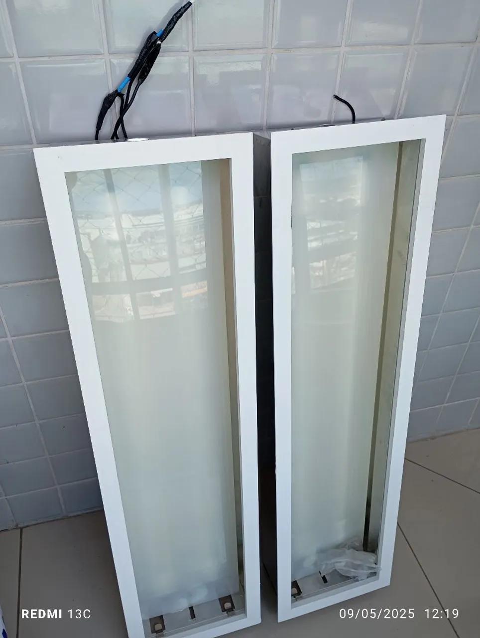 2 Luminárias de embutir (Plafon) já com as lâmpadas
