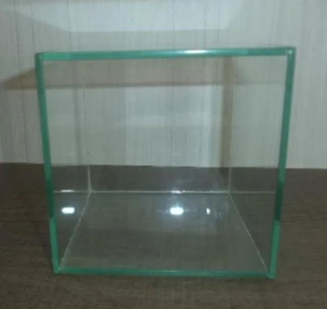 Pequeno Aquário Para Peixe Beta. - Foto 2