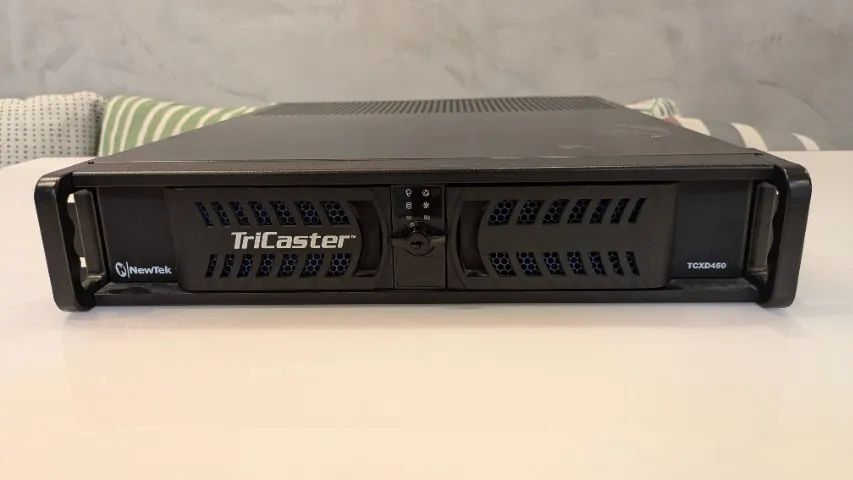 NewTek TriCaster 450 EXTREME - TCXD450 - Registrado - Foto 4