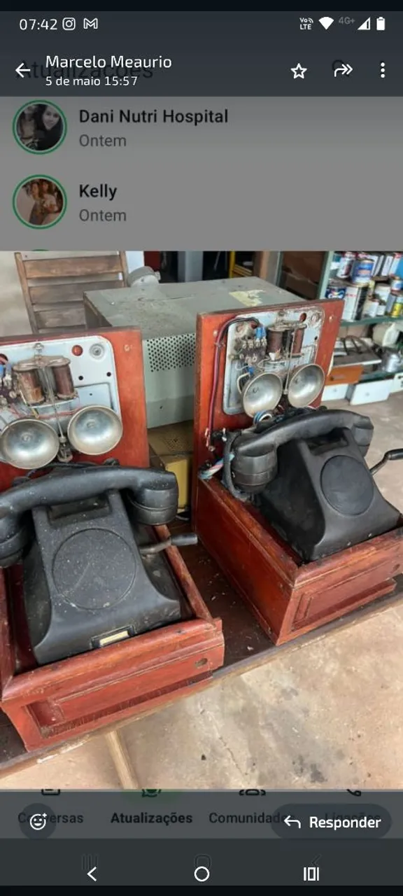 Telefones fixos antigos
