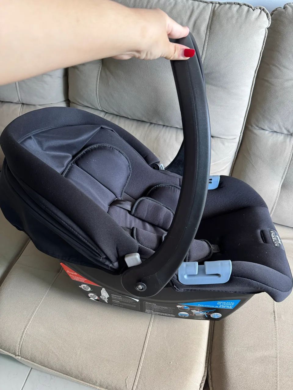 Vende- se bebê conforto 