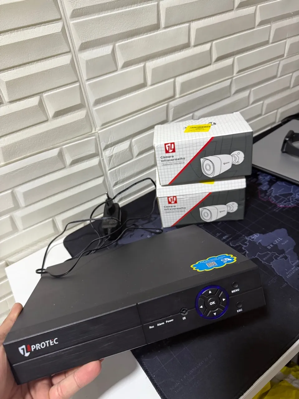 Câmeras de Segurança Infravermelho PROTEC + DVR