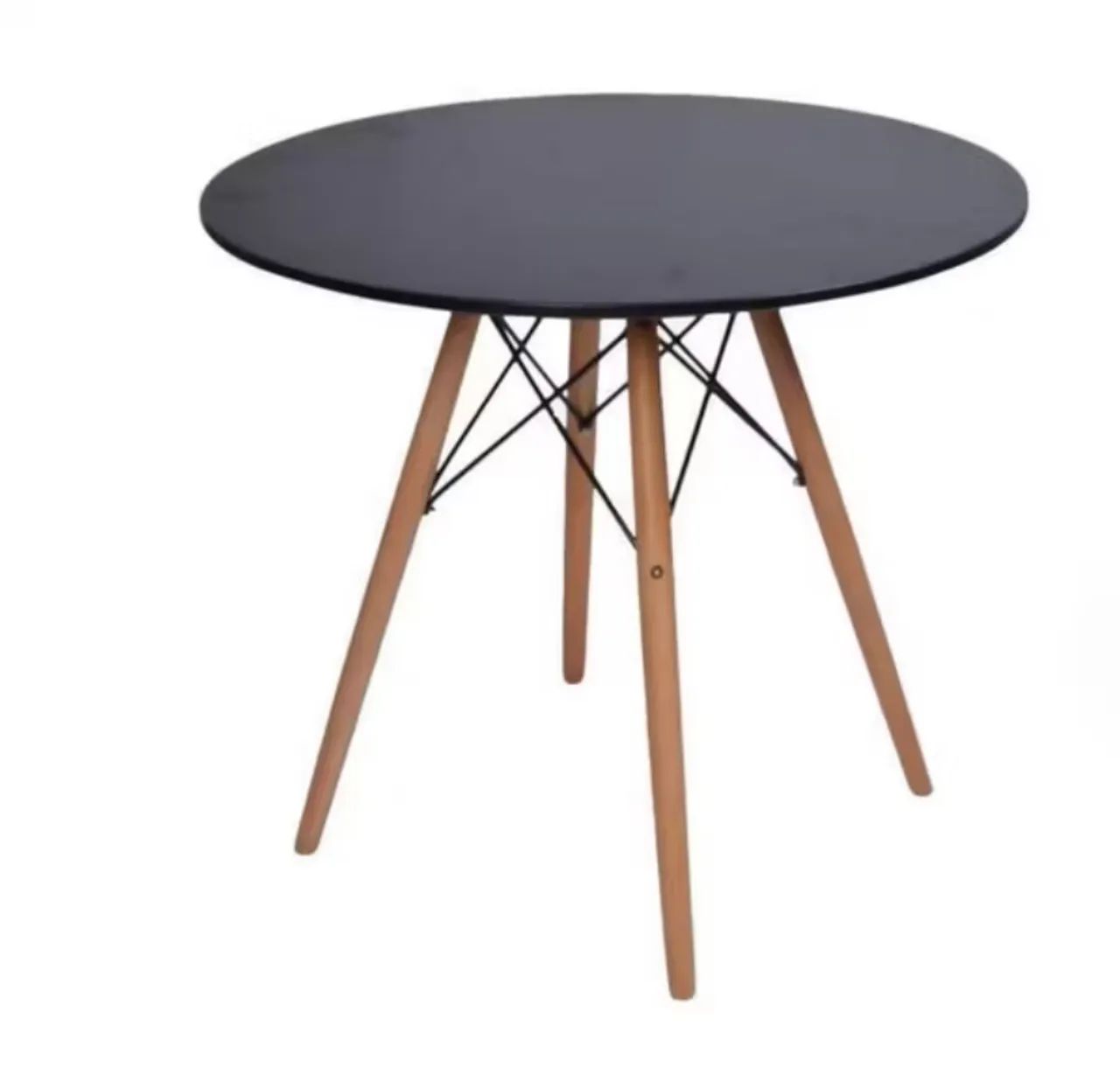 Round table with wooden legs64573992004995120
