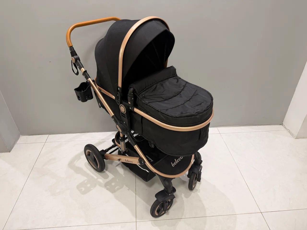 Carrinho Belecoo Confort 3 em 1 - Semi-novo, impecável!