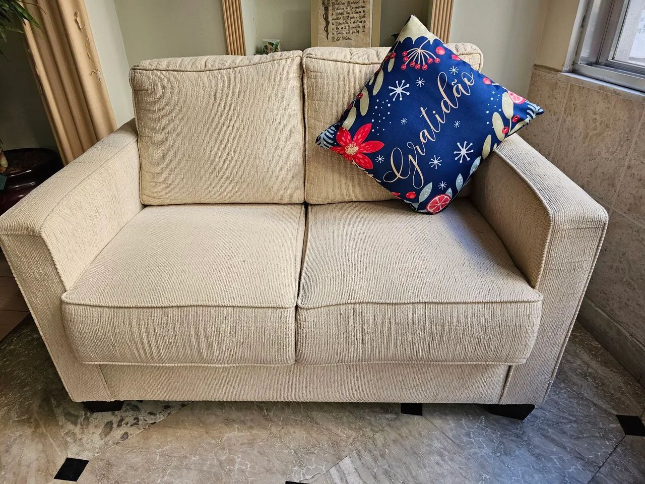Sofá 2 lugares em ótimo estado - Foto 2