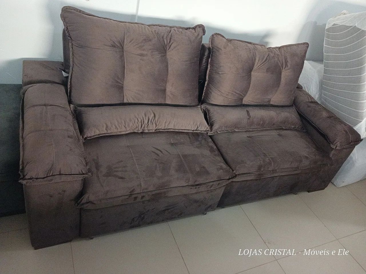 Sofá Retrátil e Inclinavel 3 Lugares - Novo - Foto 2