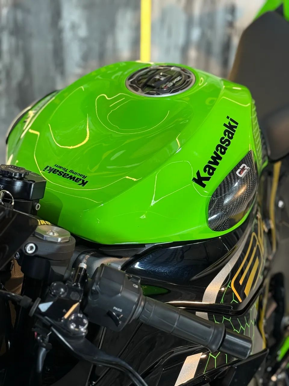 Kawasaki Zx-6r 636cc 2020 - 1376912188 | OLX