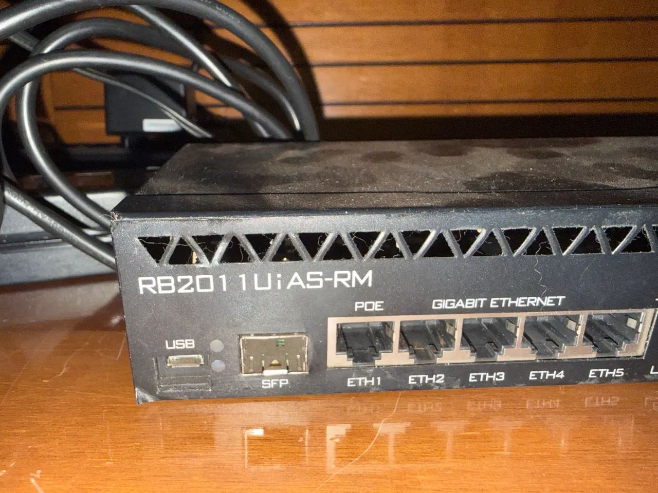 Mikrotik RB2011 UIAS-RM  - Foto 2