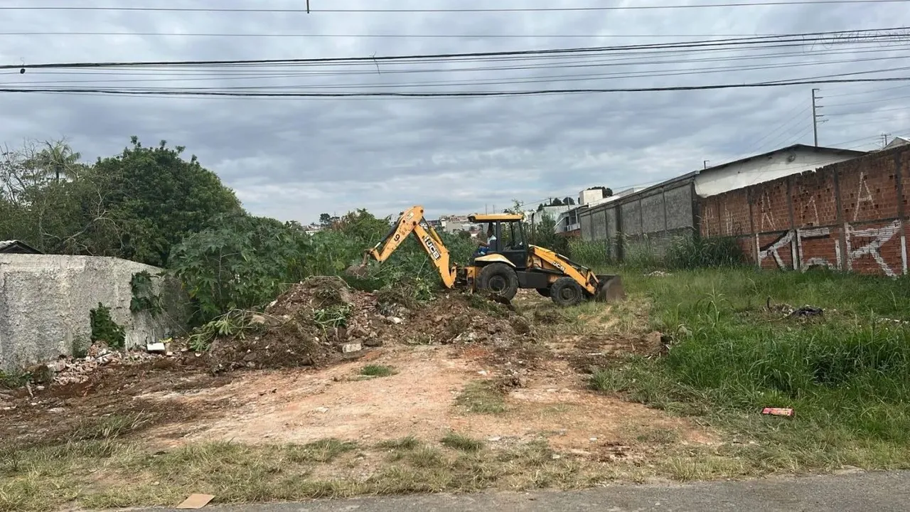 Terreno para Venda em Curitiba, Bairro Alto