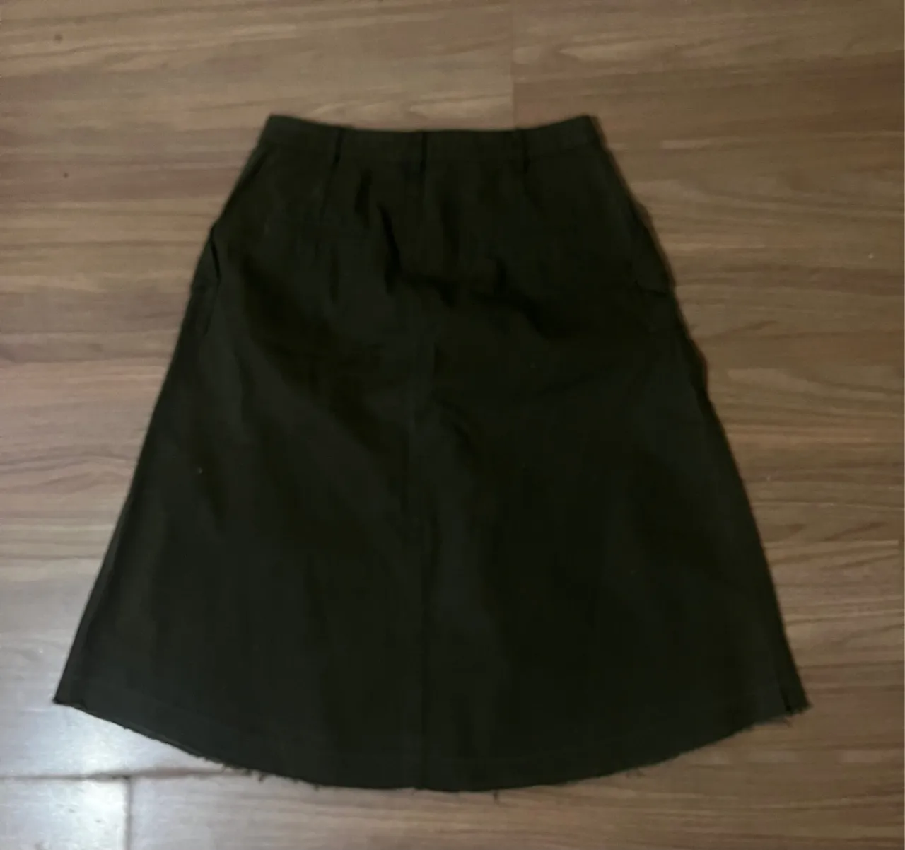 Saia Midi Verde Escuro