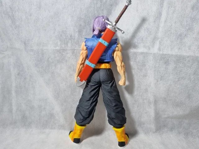 Boneco Action Figure Trunks Dragon Ball 28cm - Foto 2
