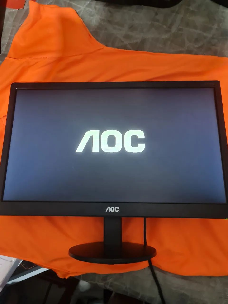 Monitor AOC - Tela LCD