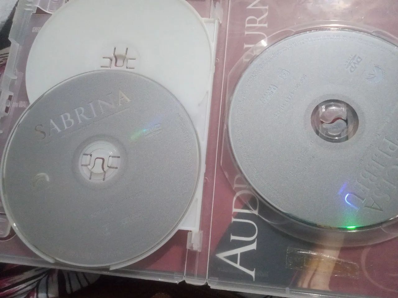 DVD AUDREY HEPBURN COLEÇÃO RUBI - Foto 3