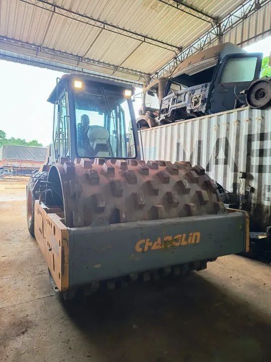 Rolo compactador de solo