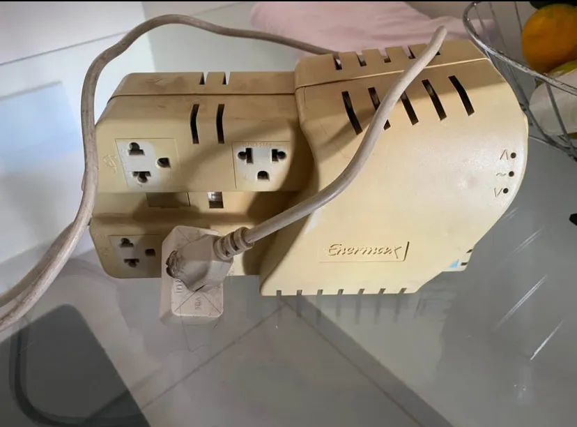 Estabilizador computador