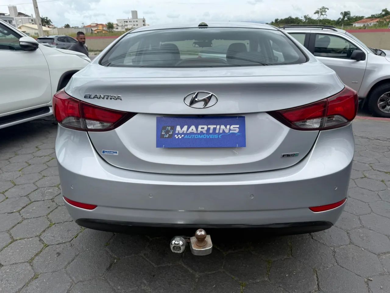 Hyundai Elantra GLS 2.0 16V Flex Aut. 2015 - Foto 5