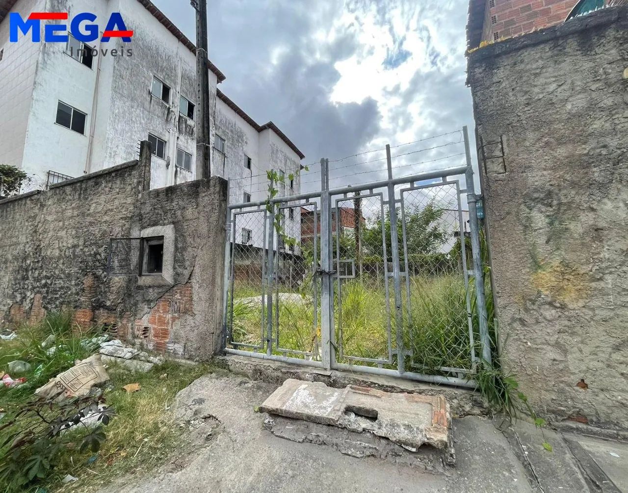 Terreno à venda, 312 m² por R$ 300.000 - Parangaba - Fortaleza/CE