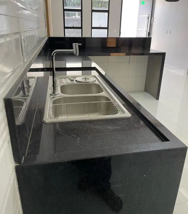 Instalação de bancadas de mármore, granito e porcelanato - Foto 2