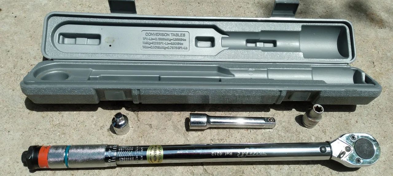 Chave de torque 1/2 - 150 ft lbs