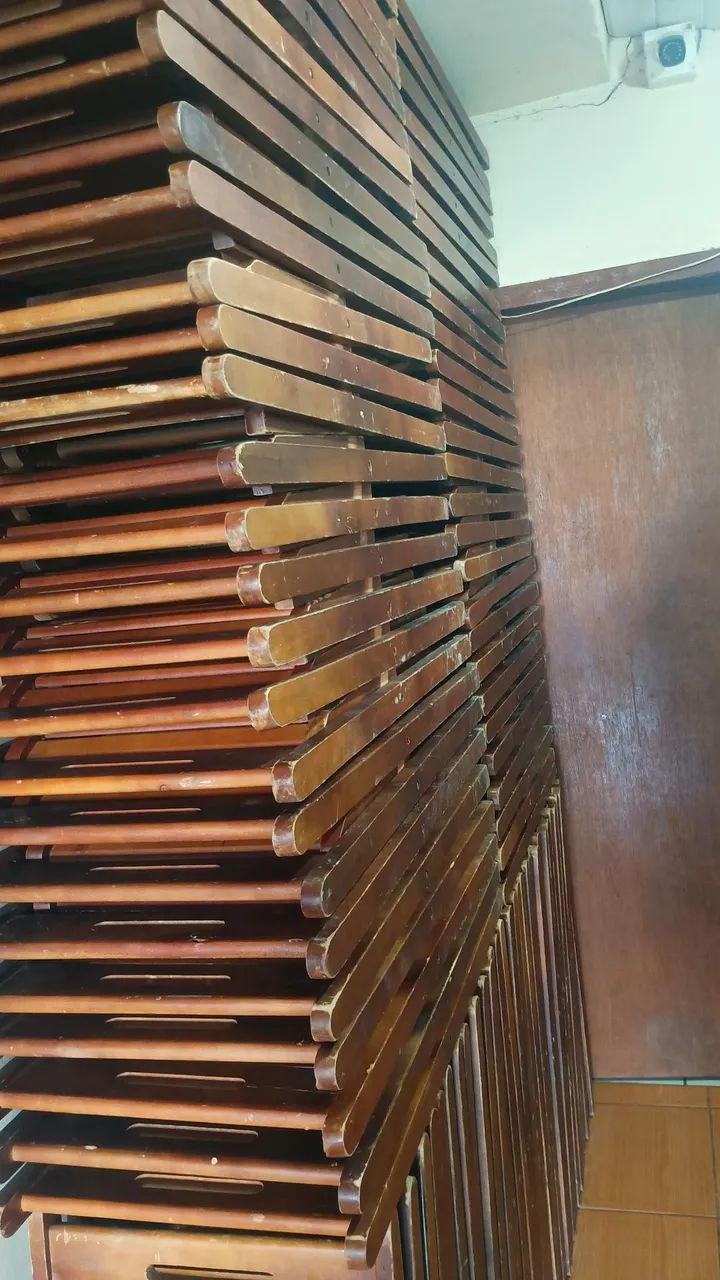 Mesas e Cadeiras Dobrável em Festas e Eventos  - Foto 3