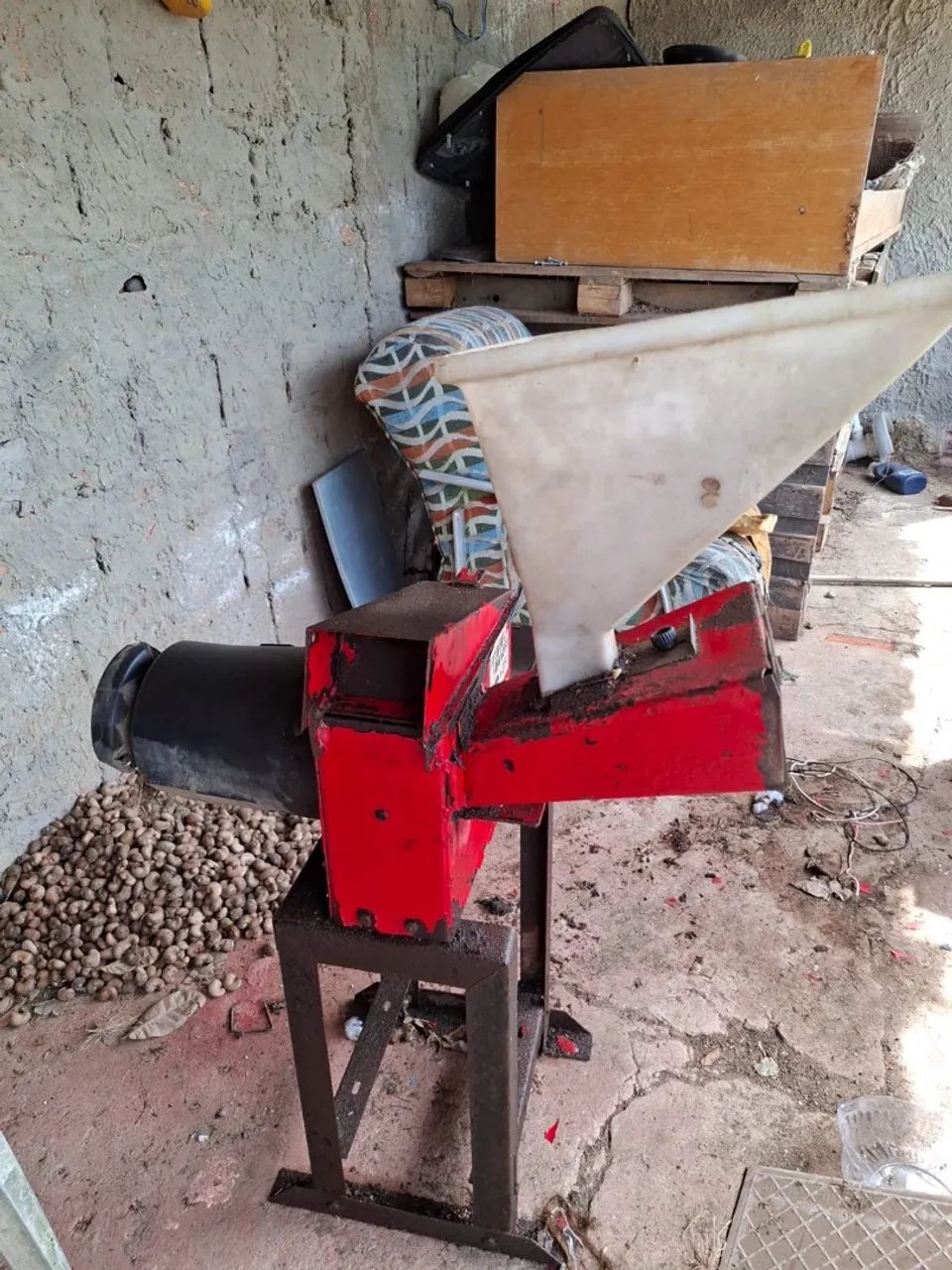 Máquina triturador e forrageira. Pouco uso  - Foto 3