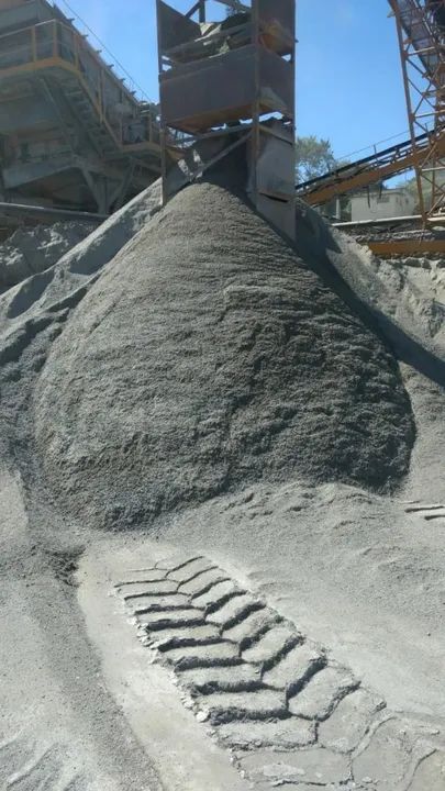 Areia, brita, pedra tapiocanga, pó de brita, cascalho, terra  - Foto 2