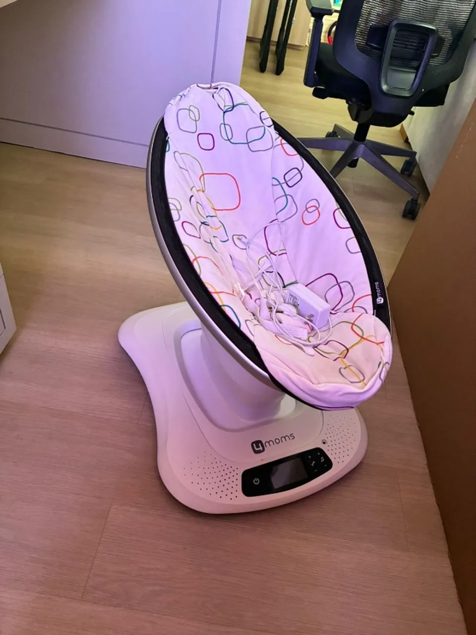 mamaroo 4moms