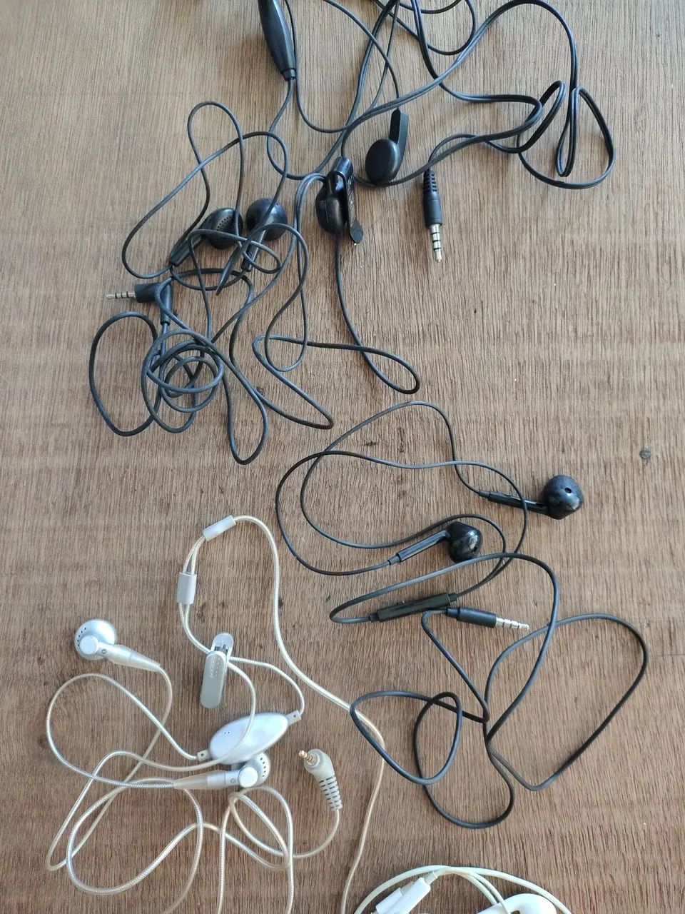 Fones de Ouvido Alta Qualidade e de Marca - Foto 2