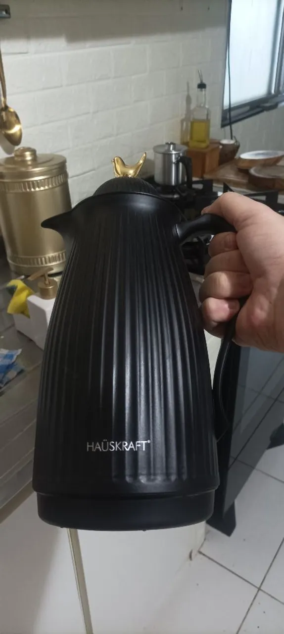 Garrafa termicaa Hauskraft Preta Decorativa