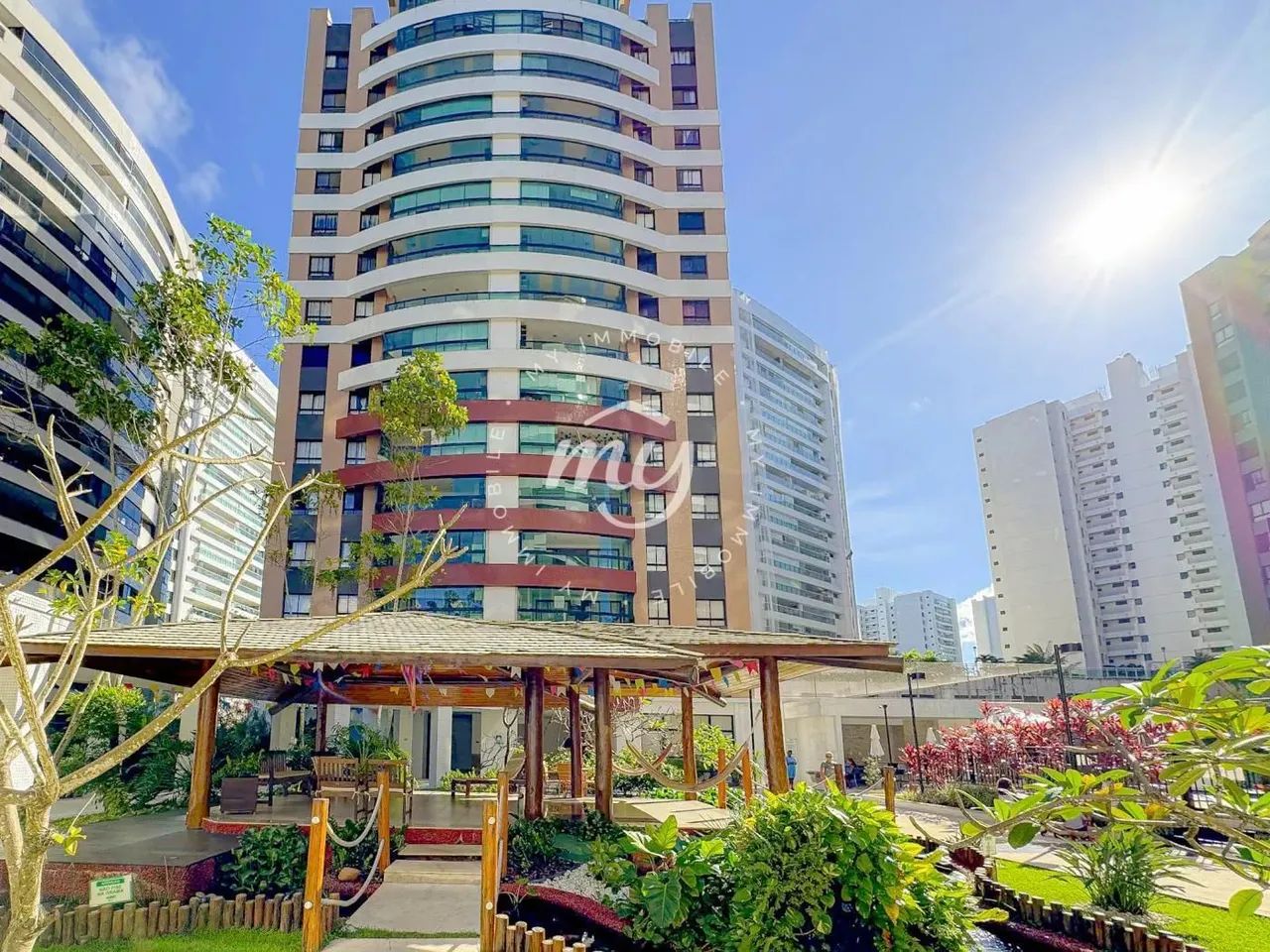 Alphaville I| Apartamento com 113m²| 3 Dormitórios sendo 2 Suites| 2 Vagas