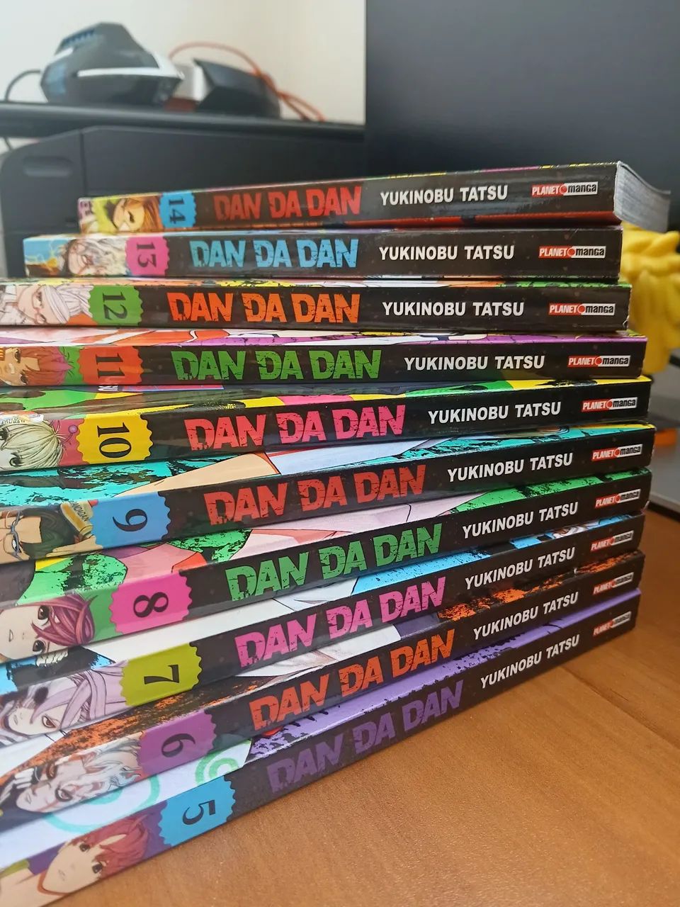 Mangá DAN DA DAN - Volume 5 ao 14 em português e perfeito estado - Foto 3