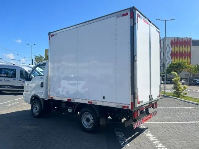 Kia Bongo 2025 com Ar e Baú - Foto 2