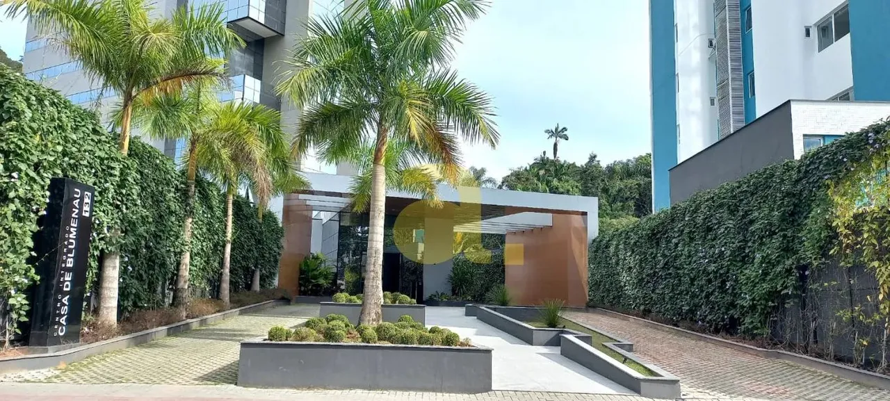 SALAS COMERCIAIS A VENDA NO INICIO DO GARCIA EM BLUMENAU SC