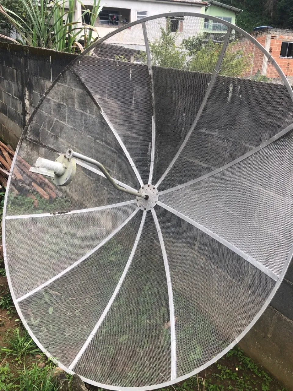 Antena