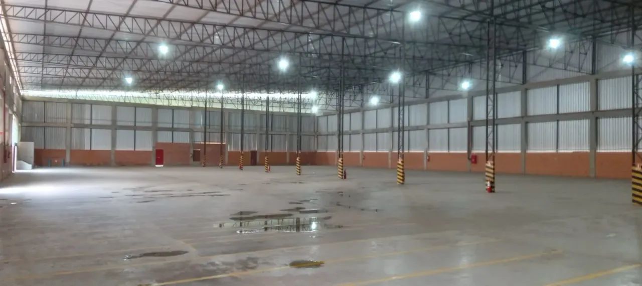 Galpão medindo 3000 m2 Próx. a av, do Turismo! - Foto 3