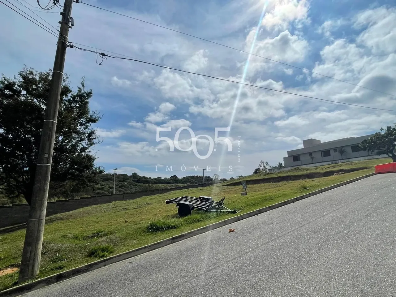 Oportunidade de terreno à venda para fazer seu projeto de sonho em área de 1008m² e muito
